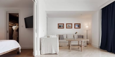 Deluxe One Bedroom Sea View Suite