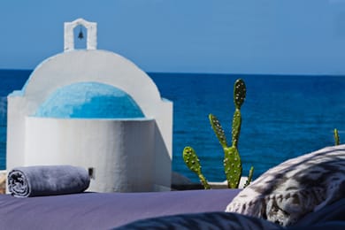 Almyra Seaside Luxury Suites - Image 7