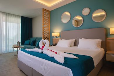 JUNIOR SUITE GARDEN VIEW