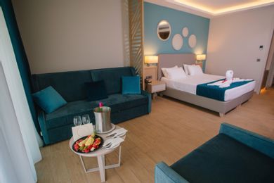 JUNIOR SUITE GARDEN VIEW