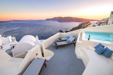 Two Bedroom Villa With Indoor & Outdoor Hot Tub [Mariniou], photo 1