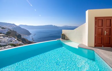 Three Bedroom Villa With Infinity Pool [Ioulia], Santorini