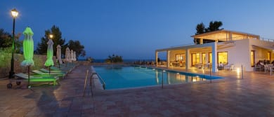 Alonissos Beach Bungalows & Suites Hotel - Image 3