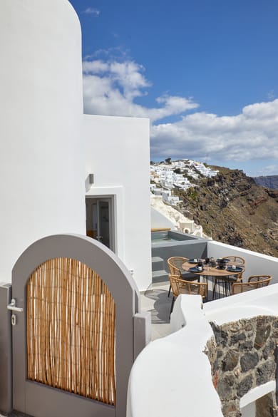 Family Suite ​with Outdoor Heated Jetted Tub