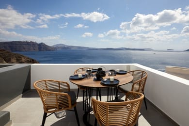 Family Suite ​with Outdoor Heated Jetted Tub