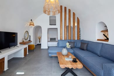 Deluxe Suite with Outdoor Heated Jetted Tub