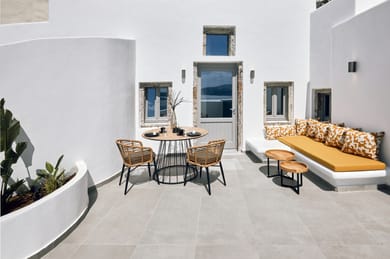 Deluxe Suite with Outdoor Heated Jetted Tub