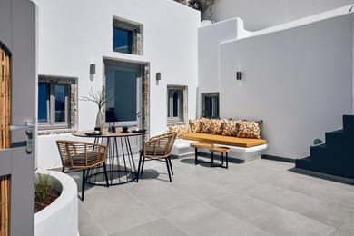 Deluxe Suite with Outdoor Heated Jetted Tub