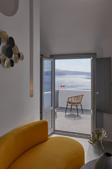 Honeymoon Suite with Outdoor Heated Jetted Tub