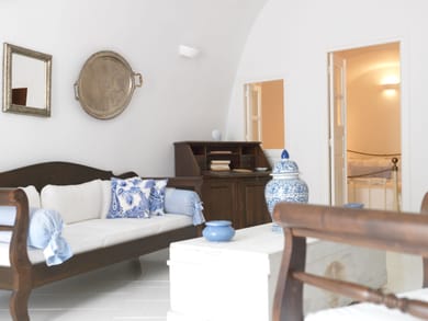 ADRALES CAVE HOUSE CALDERA VIEW BY K&K