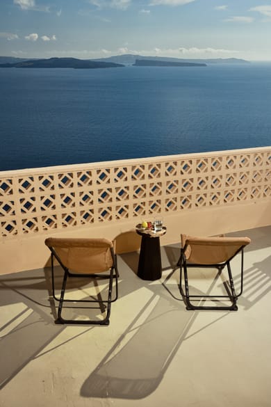 ARDOR SUITE CALDERA VIEW BY K&K