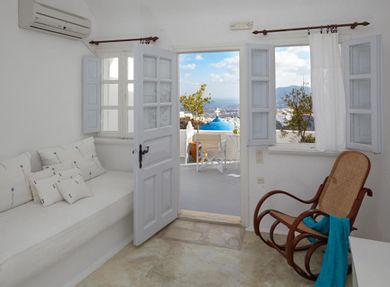 Altana Heritage Suites Santorini - Image 6