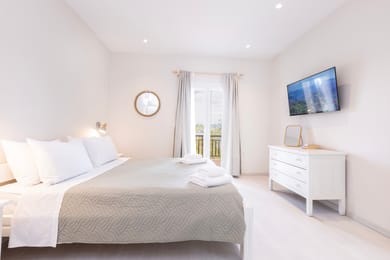 King Suite with Sea View