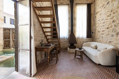 Suite with Private Heated Pool – Swim Up (Ground floor) | 45m2