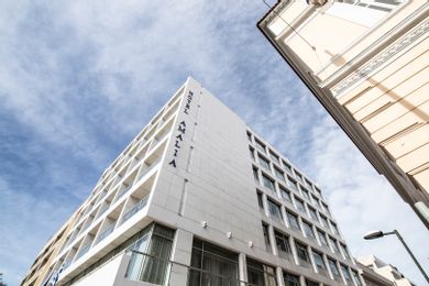 Amalia Hotel Athens - Image 2