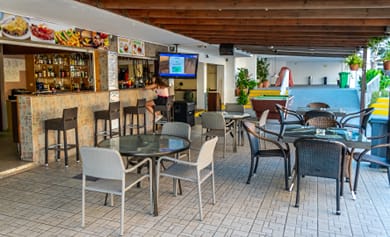 AMaos Hotel Apartments Ayia Napa - Image 4