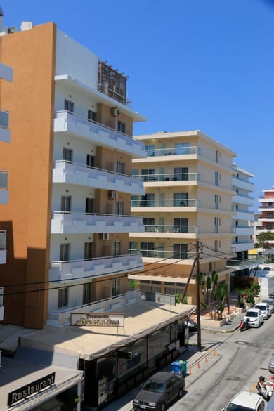 Amaryllis Hotel - Image 2