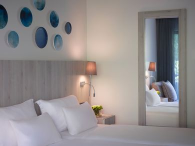 Deluxe Forest View Room