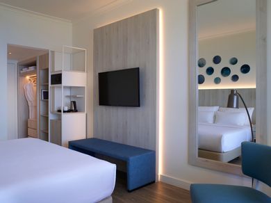 Deluxe Forest View Room