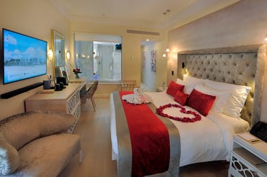 Honeymoon Suite Sea View