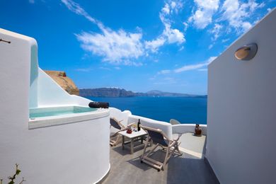 Amaya Castro Villa | Caldera View-Outdoor Hot Tub