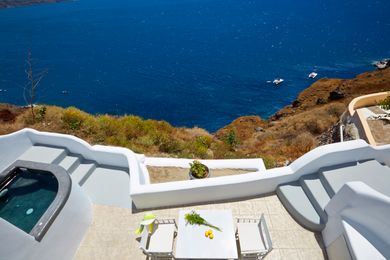 Amaya Horizon Villa | Caldera View-Outdoor Hot Tub