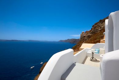 Amaya Sentiment Villa | Caldera View-Outdoor Hot Tub