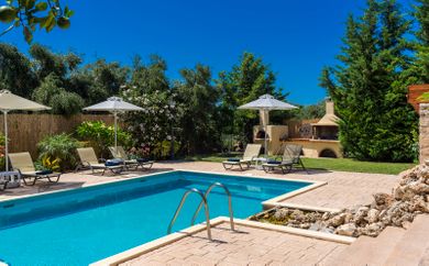 Amazing Villas in Crete - Image 4