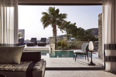 Deluxe Family Suite with Private Pool