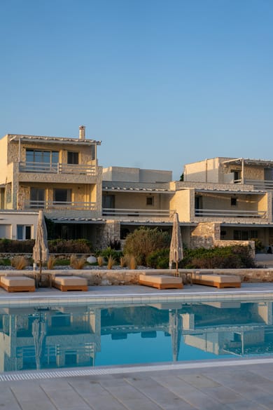 Ambassador Luxury Villas Paros - Image 2