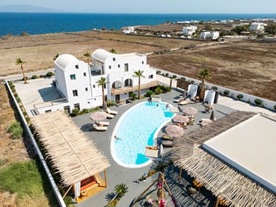 Amethyst Exclusive Suites Oia - Image 3