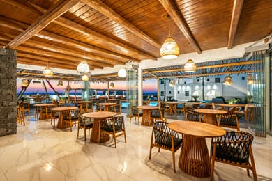 Amethyst Exclusive Suites Oia - Image 5