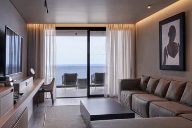 One-Bedroom Penthouse Suite Sea View