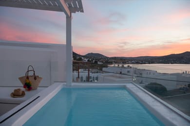 Ammos Luxury Rooms & Home Paros - Image 4