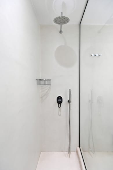 Ammos Luxury Rooms & Home Paros - Image 5