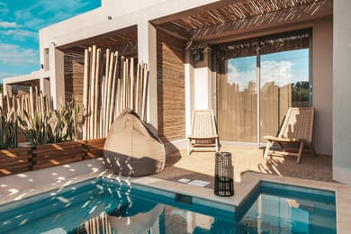 Exclusive Suite Private Pool