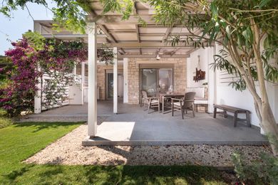 Sea View Villa 4