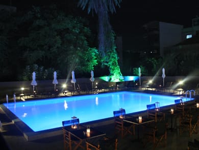Amphitryon Hotel - Image 6