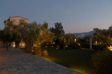 Rooms & Apartments Ampoulos - Image 3