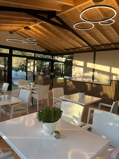 Rooms & Apartments Ampoulos - Image 4