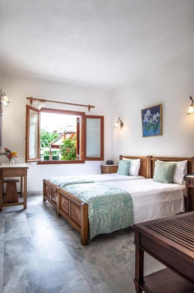 One Bedroom Apartment