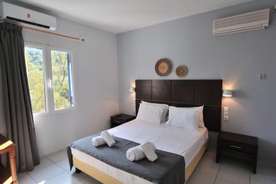 Friends & Family Side Sea View