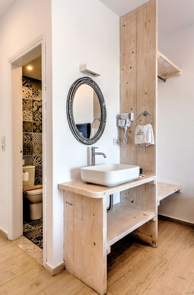 Anamar Santorini Hotel - Image 3