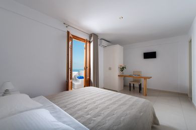 Superior Double Room with Hot Tub