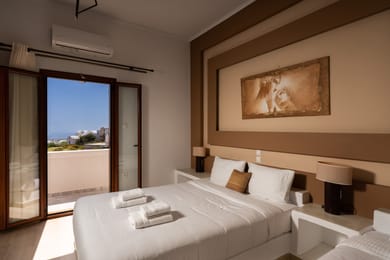 Triple Room with Sea View