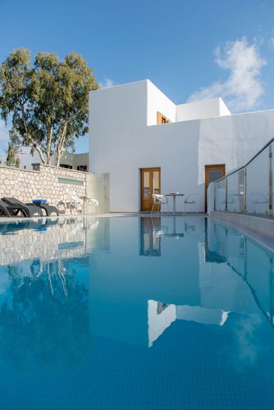 Anamnesis Spa Luxury Apartments Santorini - Image 5