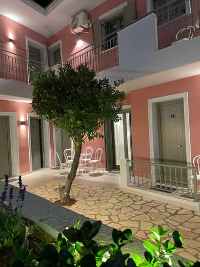 Anax Apartments Parga - Image 6
