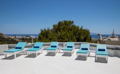 Andreas Hotel Santorini - Image 2