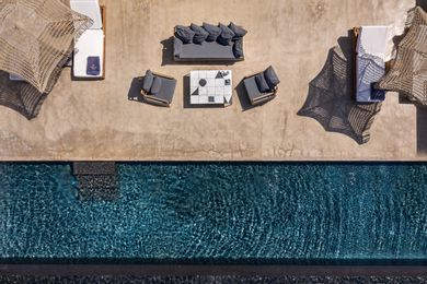 Four Bedroom Villa with Infinity Pool