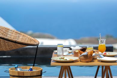 Executive Suite with Infinity Pool